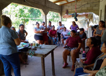 Promueven elaboración de sazonadores artesanales en Chiquimulilla