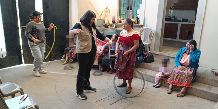 Mejoran capacidades productivas de grupo CADER de Quetzaltenango