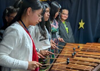 Marimba Femenina de Concierto inspira a jóvenes de Sololá en el marco del Día de la Mujer