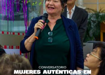 Conversatorio “Mujeres auténticas en la sociedad guatemalteca”