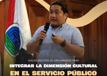 Inauguración de diplomados orientados para servidores públicos