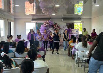 Agricultoras de Chimaltenango comparten saberes y recetas con emprendedoras de Livingston