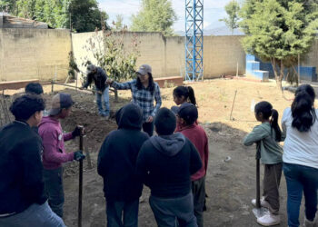 Impulsan huerto escolar y alimentación saludable en Totonicapán