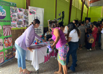 Promueven el empoderamiento y derechos de la mujer en municipios de Jalapa