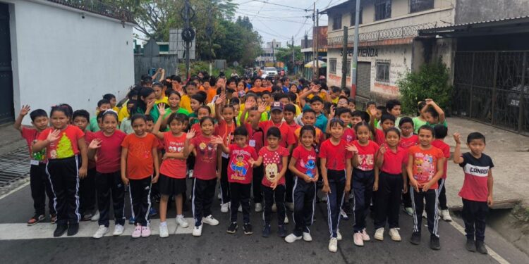 Deporte y recreación fortalecen la convivencia comunitaria en Santa Lucía Cotzumalguapa
