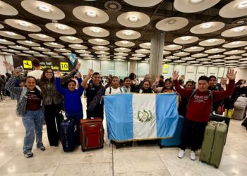 Embajada de Guatemala en España acompaña llegada de nuevos trabajadores temporales a Huelva