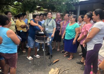 Impulsan emprendimientos familiares de dulces artesanales