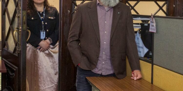 El ministro Luis Méndez Salinas recorrió distintas áreas de esta cartera