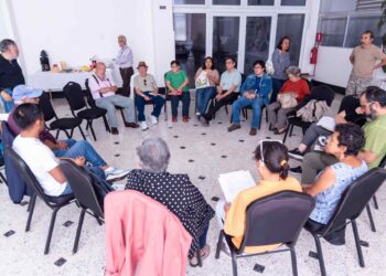 Círculo de Lectores fortalece el análisis literario en la Biblioteca Nacional de Guatemala