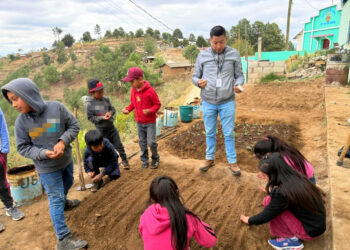 Impulsan educación nutricional y huertos escolares en Totonicapán