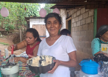 Fomentan la seguridad alimentaria y el desarrollo familiar en Santa Rosa