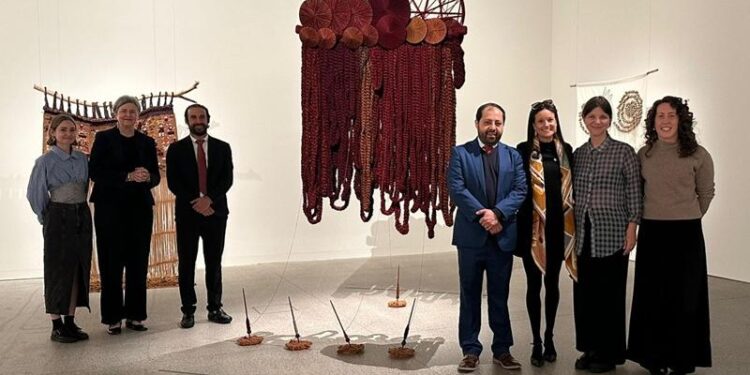 Diplomacia cultural impulsa la presencia de artistas guatemaltecas en la Bienal de Sídney