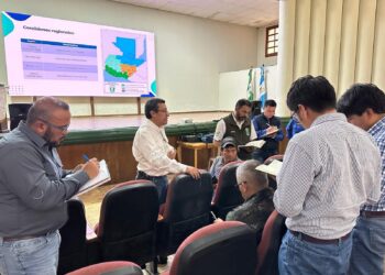 Inicia actualización curricular para la carrera de Perito Agrónomo