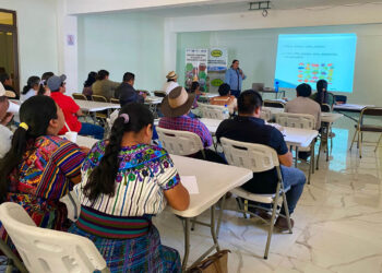 Instruyen a proveedores del Programa de Alimentación Escolar en Chimaltenango