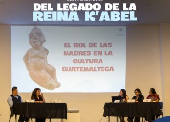 Conversatorio “Del legado de la Reina K’abel a las mujeres de hoy