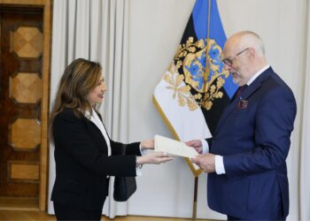 Embajadora de Guatemala presenta cartas credenciales en Estonia