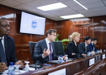 FMI destaca solidez y estabilidad macroeconómica fiscal y financiera del país