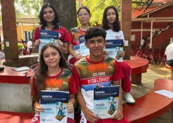 Juventud de Retalhuleu se capacita para transformar su entorno