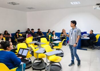 Estudiantes de veterinaria aprenden acerca de legislación y bienestar animal
