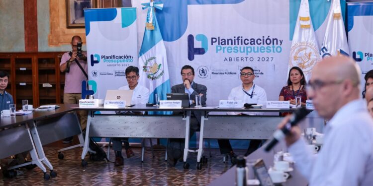 Analizan riesgos en el ejercicio de planificación del presupuesto 2027