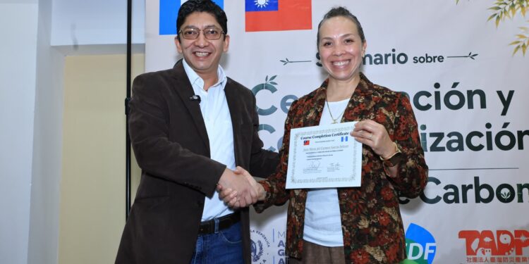 Seminario de Créditos de carbono abre nuevas oportunidades para la agricultura