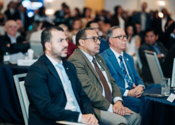 Vicecanciller Orozco participa en rueda internacional de negocios