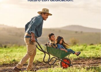 Padres que siembran esfuerzo, cosechan futuro