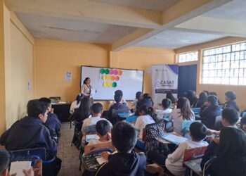 Casa de Desarrollo Cultural de Totonicapán imparte charla sobre la astronomía maya