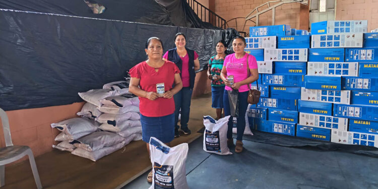 Beneficiadas más de 56 mil familias en municipios priorizados de Mano a Mano