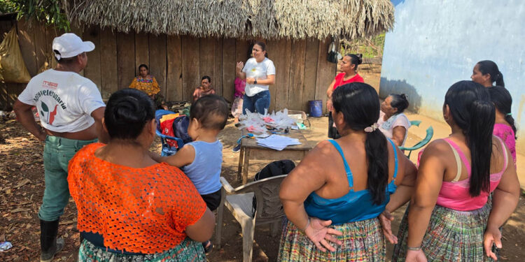 Huertos familiares fortalecerán alimentación de familias en San José Pinares
