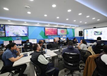 Intercambian experiencias de análisis de datos para la toma de decisiones ante riesgos climáticos
