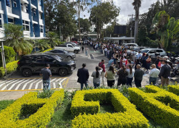 Evacuación preventiva se realiza en la sede central del MAGA tras los sismos