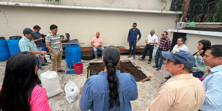 Extensionistas se capacitan en producción de bioinsumos agrícolas