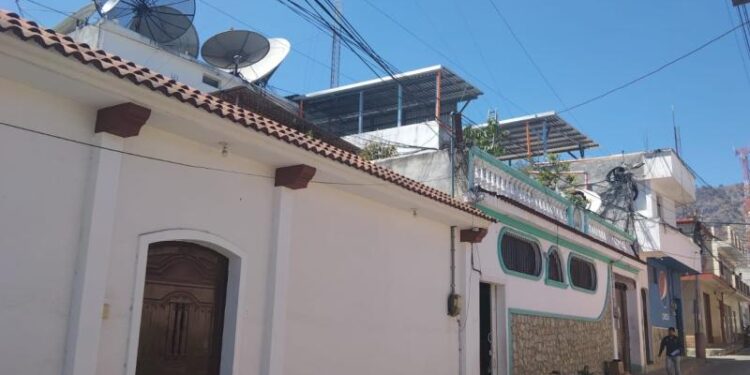 Inspecciones fortalecen la calidad del servicio de televisión por cable en Jalapa
