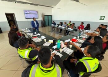 Aeropuerto La Aurora fortalece la atención al usuario