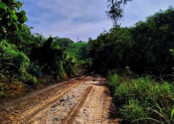 Trabajos mejoran el paso entre Villa Canales y Guanagazapa