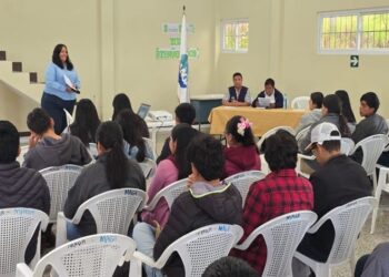 Jóvenes huehuetecos se integran al desarrollo rural mediante el Servicio Cívico