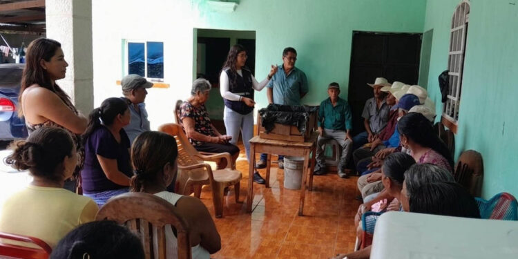 Promueven prácticas agroecológicas para mejorar la fertilidad de suelos en Jutiapa