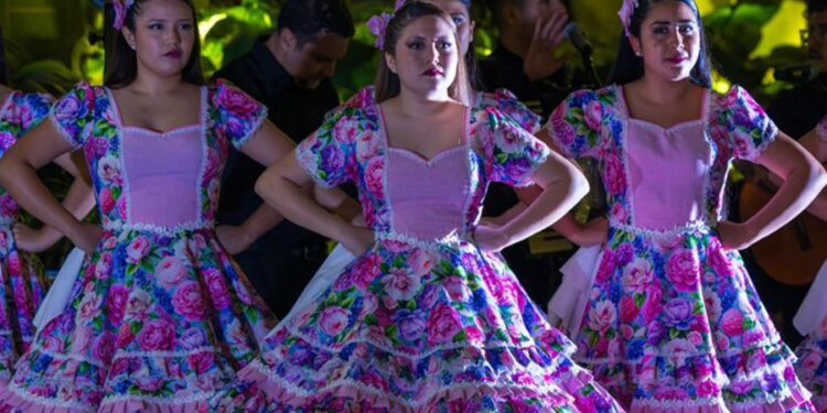 II Encuentro Internacional de Música y Danzas Tradicionales