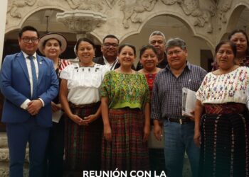 Reunión de trabajo con la Academia de Lenguas Mayas de Guatemala