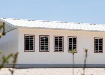 Entregan nuevo módulo educativo en Planes de Minerva, Mixco