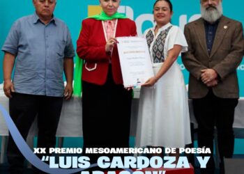 Tania Ramos Pérez recibe el Premio Mesoamericano de Poesía