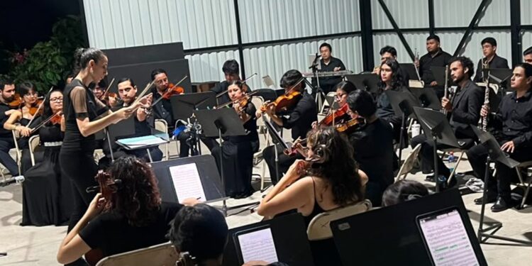 Orquesta Sinfónica Regional de Oriente deslumbra con su concierto