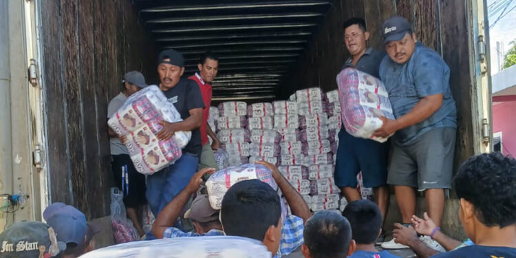 Más de 12 mil familias de San Raymundo y Moyuta recibirán alimentos