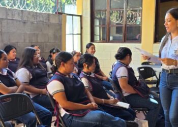 SESAN promueve la alimentación saludable con pertinencia cultural en Santa Rosa