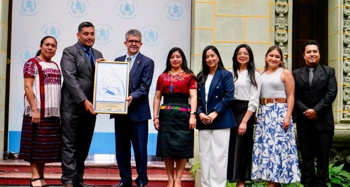 Establecimientos de salud son reconocidos con certificaciones “Amigos de la Lactancia Materna”