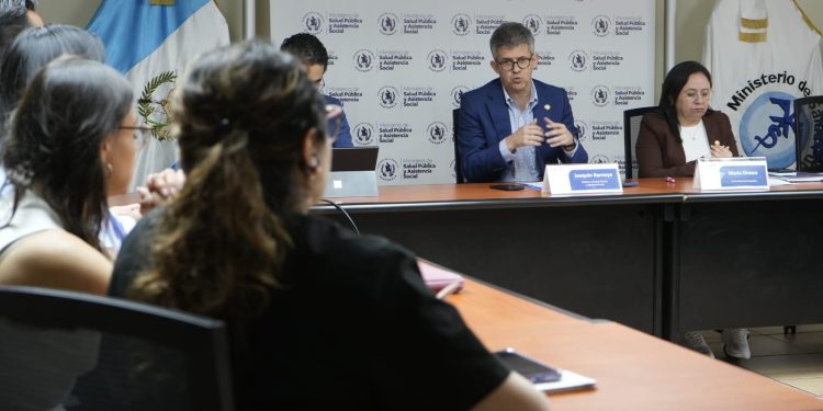 MSPAS fortalece la formación para la atención integral del cáncer