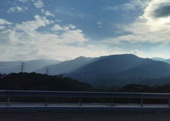 Clima cálido, lluvias y tormentas eléctricas se prevén este fin de semana