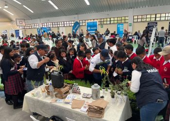 Acercamos servicios y orientación agrícola a familias de San Antonio Sacatepéquez