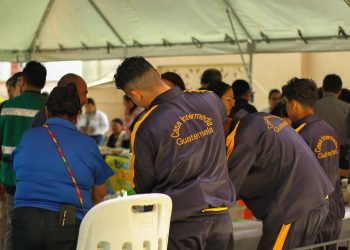 Bazar en la Secretaría General de la Presidencia fue un éxito